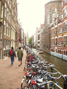 a-typical-amsterdam-side-street