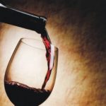 Λίγο κρασί βοηθά στην πρόληψη δεύτερου καρδιακού επεισοδίου