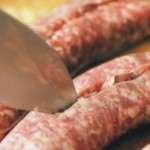 Λουκάνικα, σαλάμι, μπέικον, χάμπουργκερ αυξάνουν τον κίνδυνο πρόωρου θανάτου