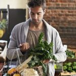 Επιλέγοντας φρούτα και λαχανικά